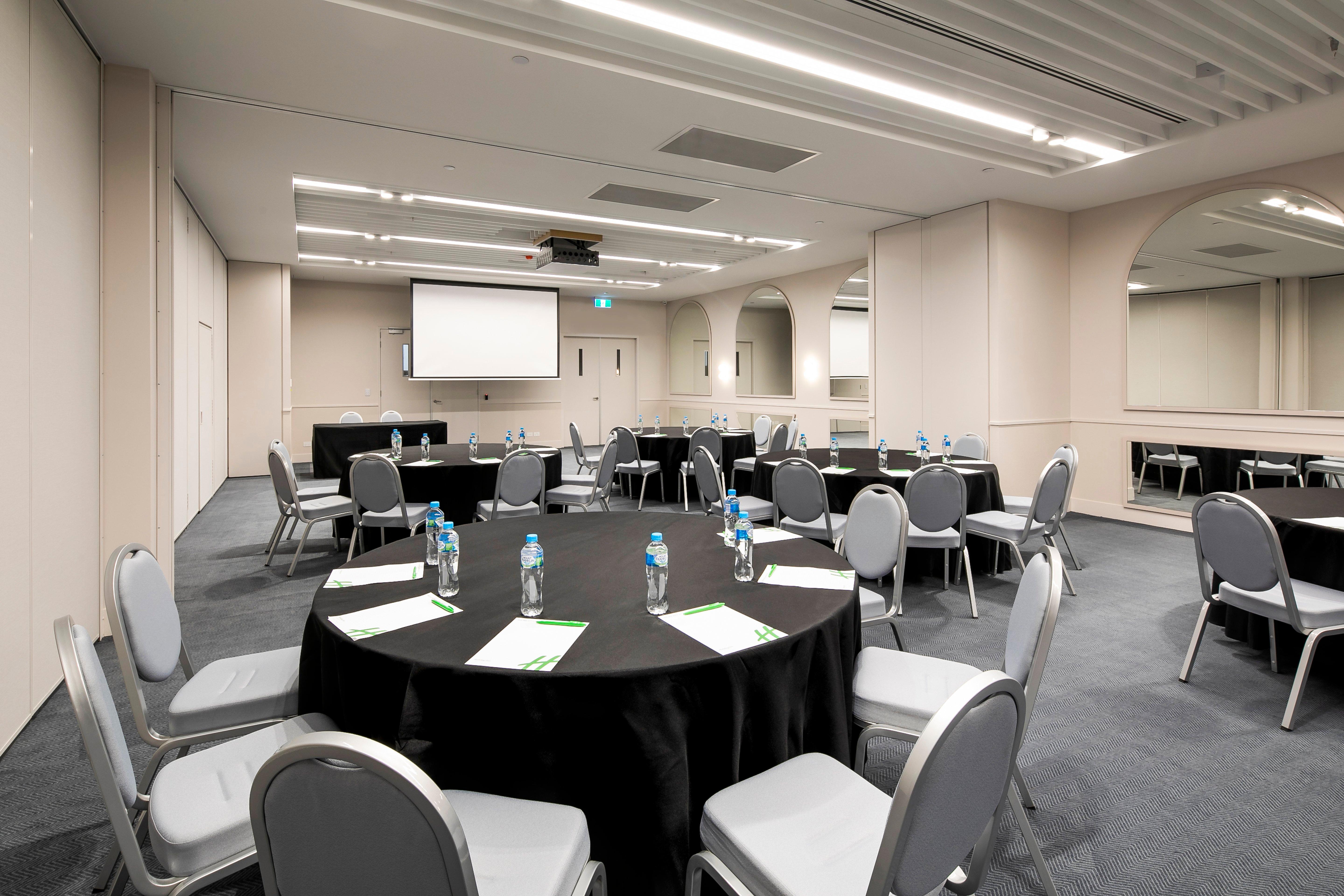 Holiday Inn Werribee By Ihg Ngoại thất bức ảnh