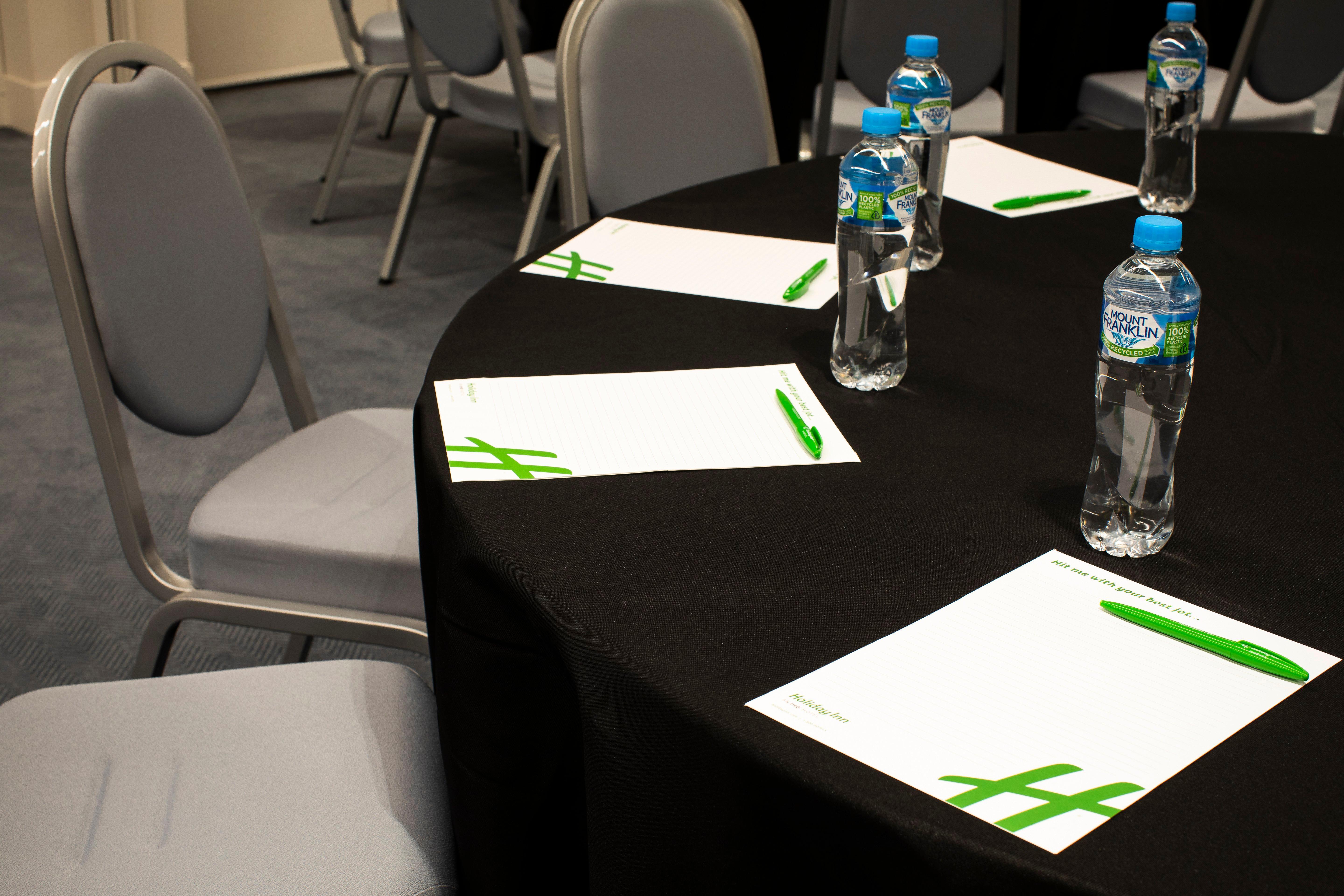 Holiday Inn Werribee By Ihg Ngoại thất bức ảnh